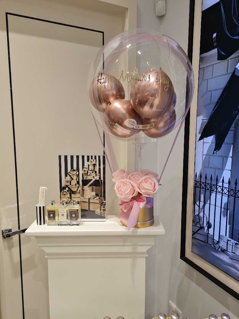 Mother Day Flowers and Balloons